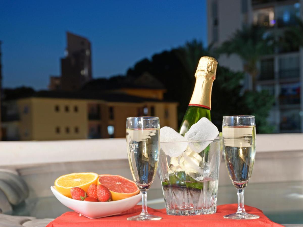 Isla De Benalmadena 1, Jacuzzi, 80M From The Sea, Ac, Bbq, Private Parking, Big Terrace Apartment Exterior photo