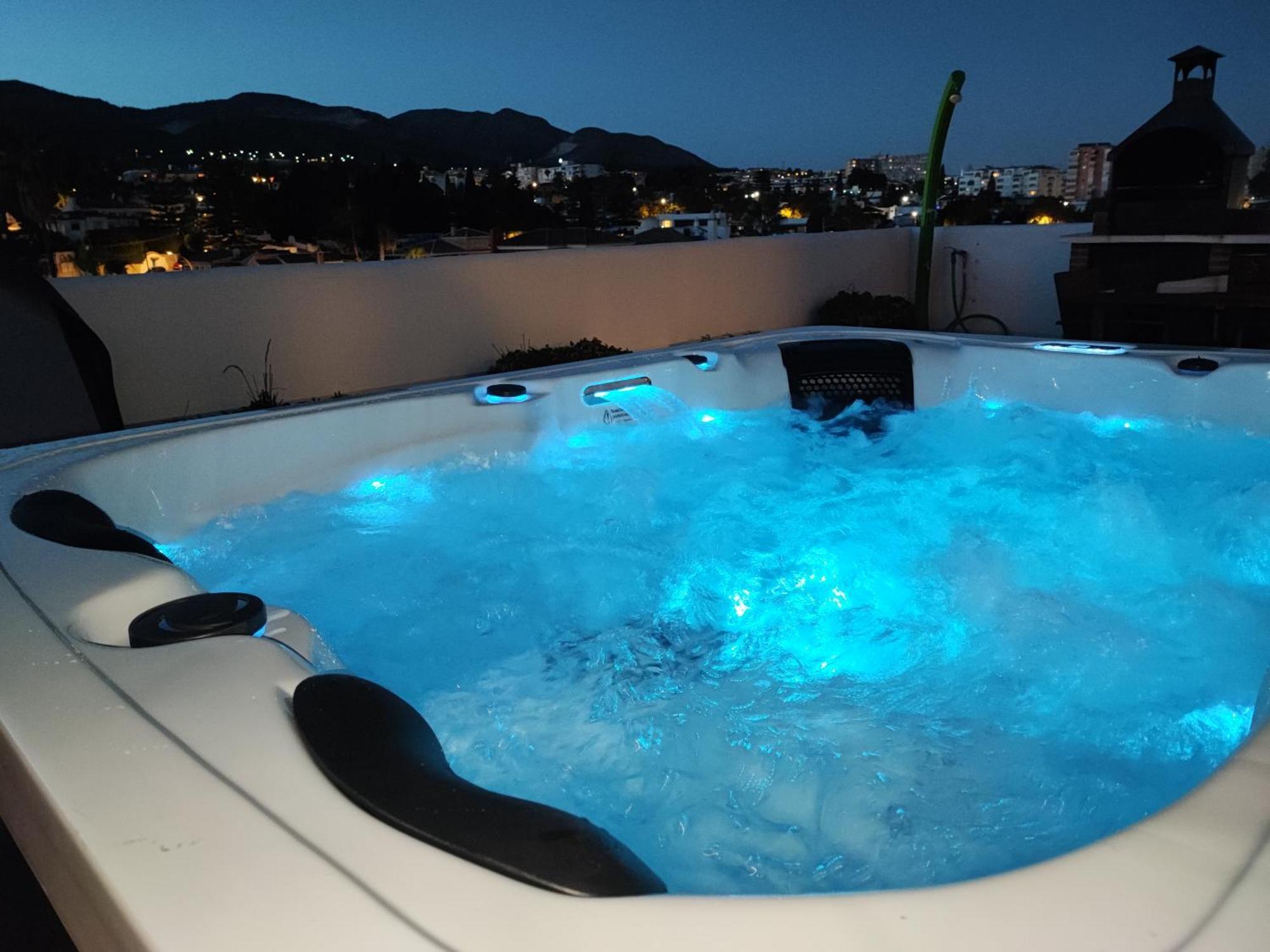 Isla De Benalmadena 1, Jacuzzi, 80M From The Sea, Ac, Bbq, Private Parking, Big Terrace Apartment Exterior photo